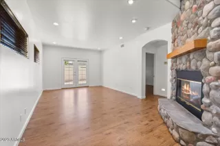 Photo #5: 6605686 Listing 