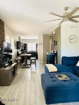 Photo #3: 6605863 Listing 