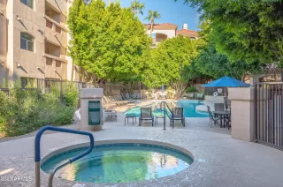 Photo #2: 6606160 Listing