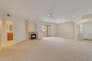 Photo #4: 6606160 Listing