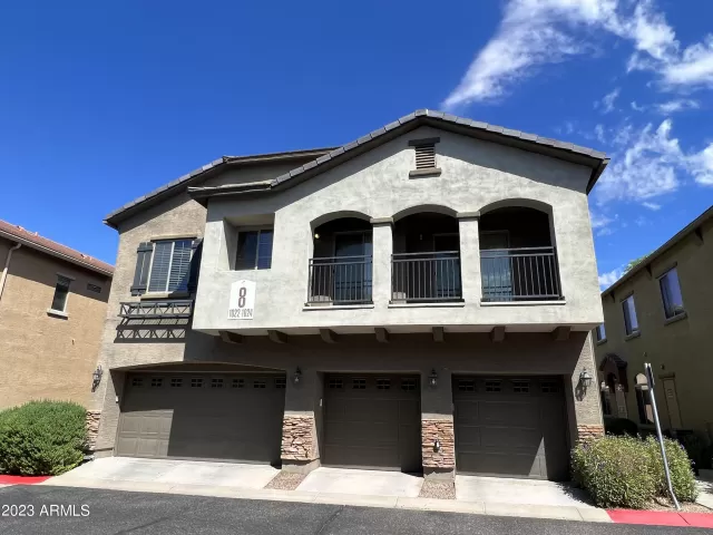 MLS: 6606225 Condo For Sale