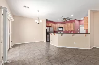 Photo #6: 6606257 Listing