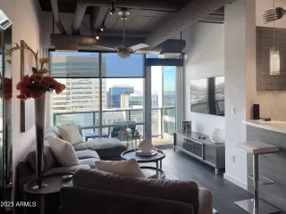 Photo #3: 6606460 Listing