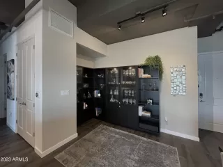 Photo #6: 6606460 Listing