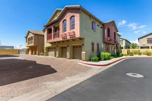 MLS: 6607178 Condo For Sale