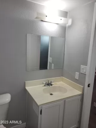 Photo #6: 6607375 Listing