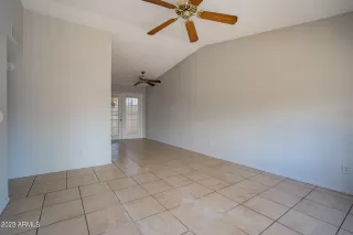 Photo #3: 6607437 Listing 