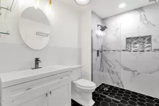 Photo #3: 6607513 Listing 