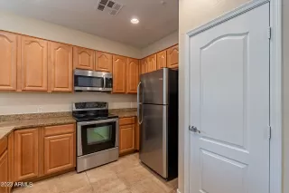 Photo #5: 6607965 Listing 