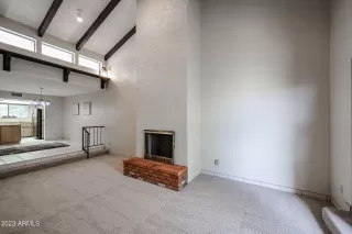 Photo #6: 6608066 Listing