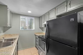 Photo #6: 6608118 Listing