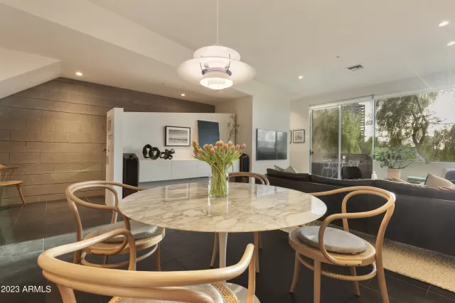 MLS: 6608191 Condo For Sale