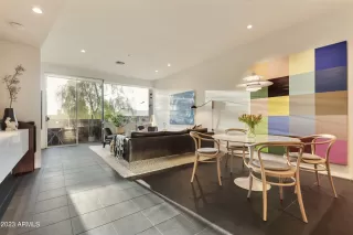 Photo #5: 6608191 Listing 