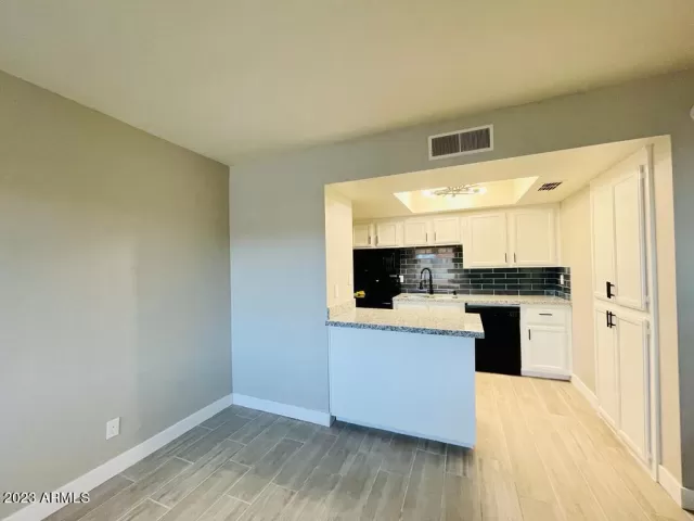 MLS: 6608319 Condo For Sale