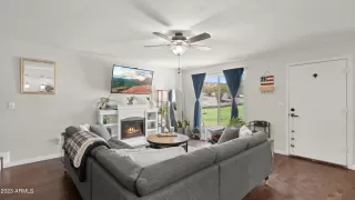 Photo #5: 6608463 Listing 