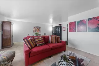Photo #2: 6608576 Listing