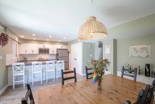 Photo #2: 6608639 Listing 