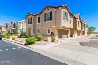 Photo #2: 6608724 Listing