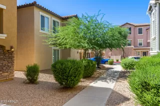 Photo #3: 6608724 Listing