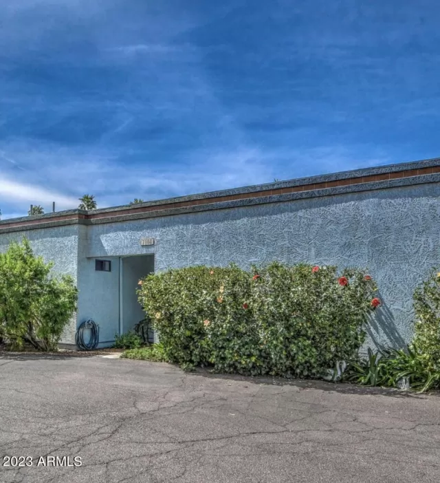 MLS: 6609018 Condo For Sale