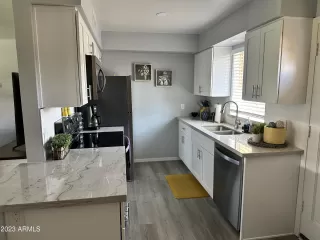 Photo #1: 6609090 Listing