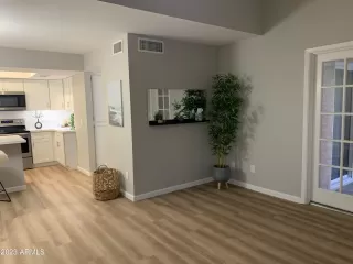 Photo #3: 6609224 Listing