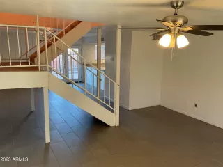 Photo #5: 6609299 Listing