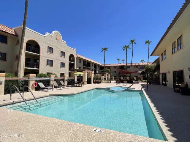 MLS: 6609320 Condo For Sale