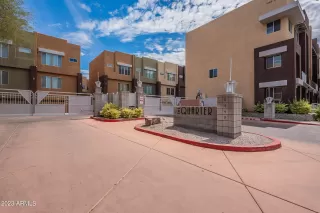 Photo #1: 6609356 Listing