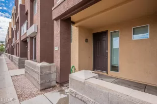 Photo #4: 6609356 Listing