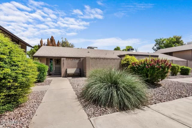 MLS: 6609507 Condo For Sale