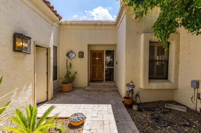 MLS: 6609695 Condo For Sale