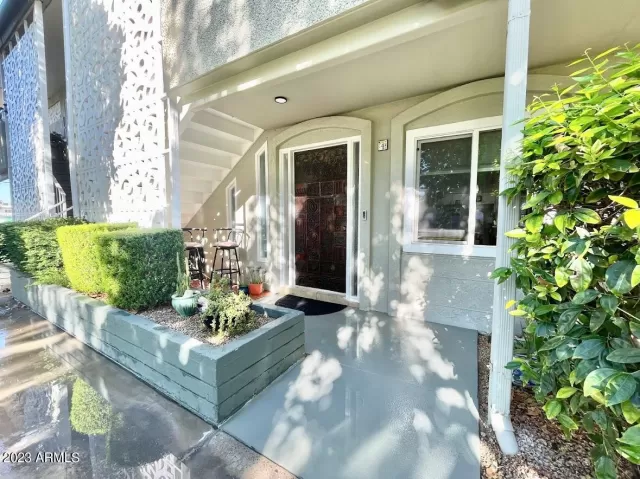 MLS: 6609707 Condo For Sale