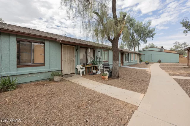 MLS: 6609831 Condo For Sale