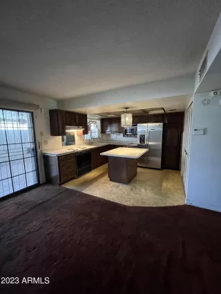 Photo #2: 6609832 Listing 