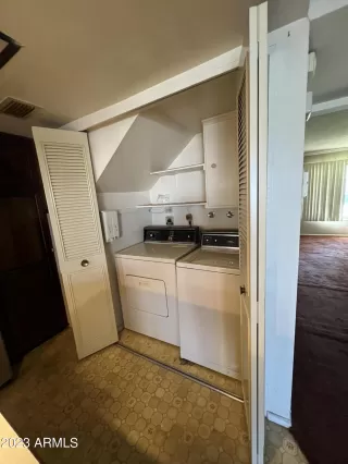 Photo #5: 6609832 Listing 