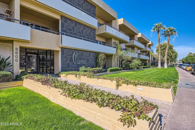 MLS: 6610221 Condo For Sale