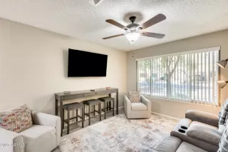 Photo #1: 6610225 Listing 