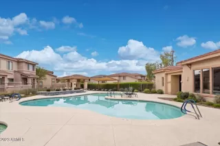 Photo #2: 6610242 Listing 