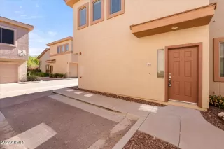 Photo #4: 6610242 Listing 