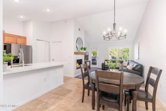 MLS: 6610273 Condo For Sale