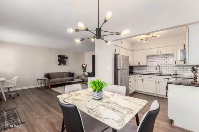 MLS: 6610560 Condo For Sale