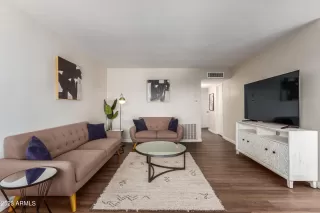 Photo #3: 6610560 Listing 