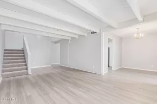 Photo #6: 6610617 Listing 