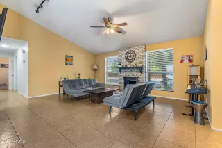 Photo #4: 6610735 Listing