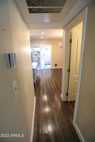 Photo #5: 6610778 Listing