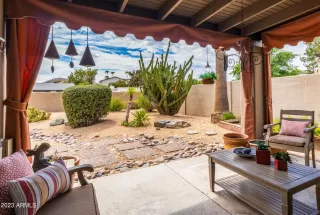 Photo #1: 6610800 Listing 