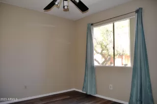 Photo #6: 6610819 Listing