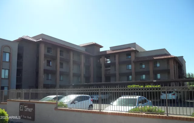 MLS: 6610824 Condo For Sale