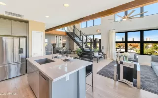 Photo #4: 6610839 Listing 